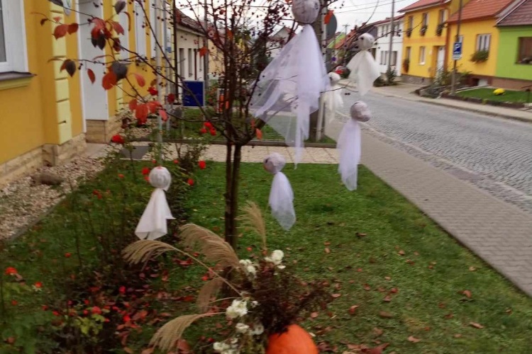 Konec října a Halloween v družině