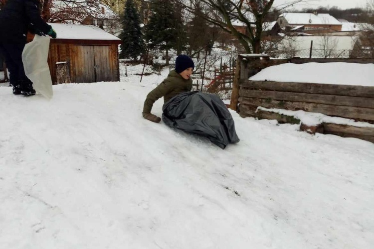 Sněhuláci a sáňkování