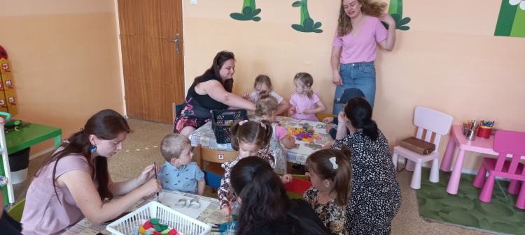 Den pro maminku (10. 5. 2024)