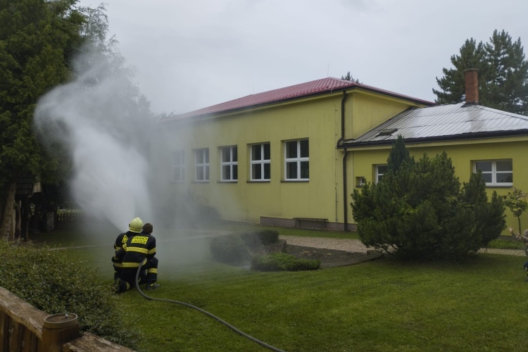 Hasiči ve školce :-)