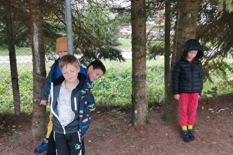  Projektový den na školní zahradě pod vedením Marie Chropenové 