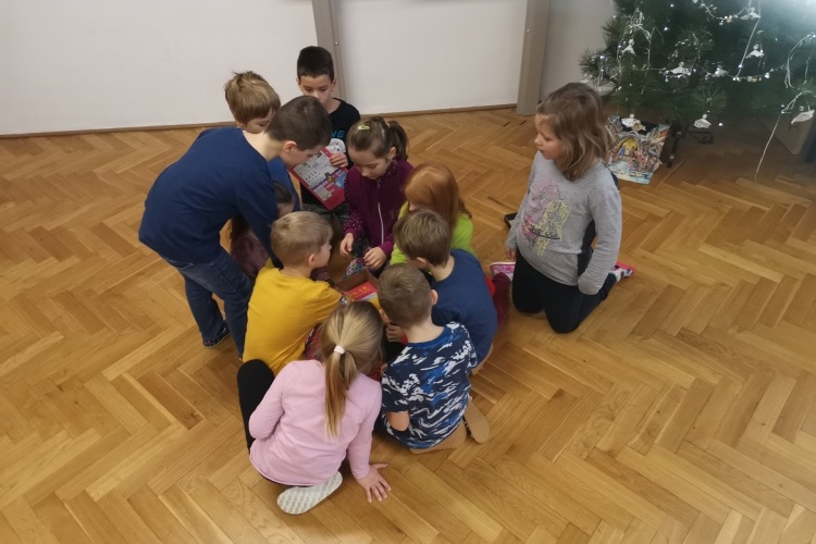 S králem Otou Prvním za ŠIFROU MISTRA SLABIKÁŘE