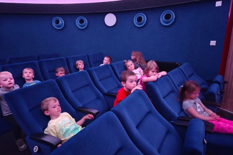 Hvězdárna a planetárium Ždánice II.