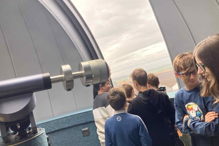 Exkurze na hvězdárnu